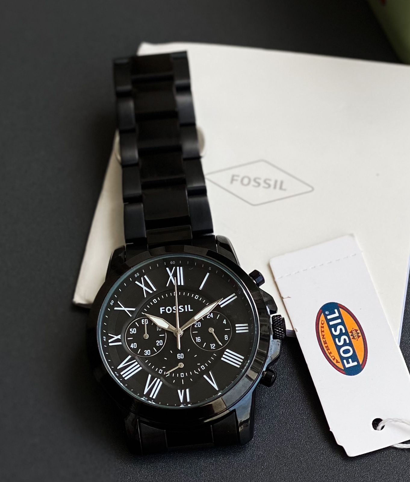 Fossil - black dial & silver bezel